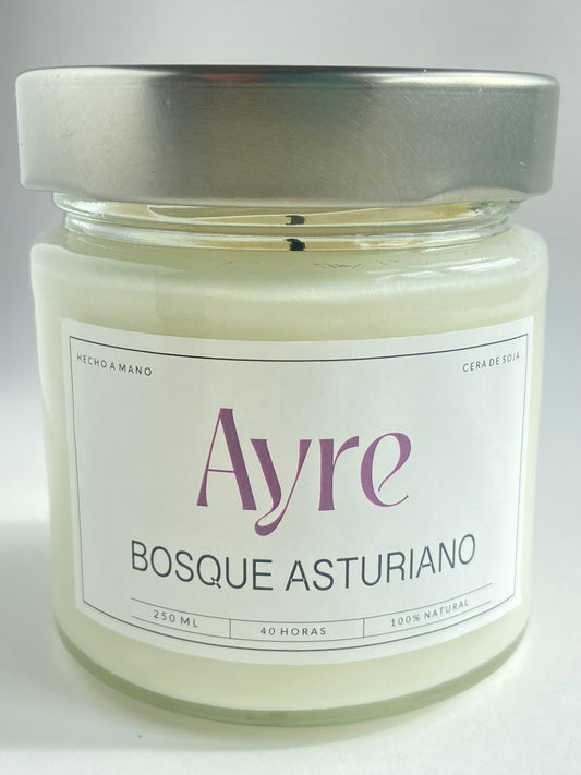 Vela aromática de soja Bosque Asturiano – Aroma verde y amaderado natural