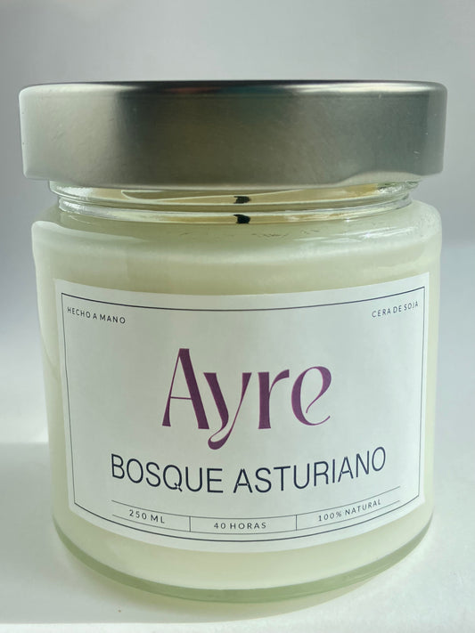 Vela aromática de soja Bosque Asturiano – Aroma verde y amaderado natural