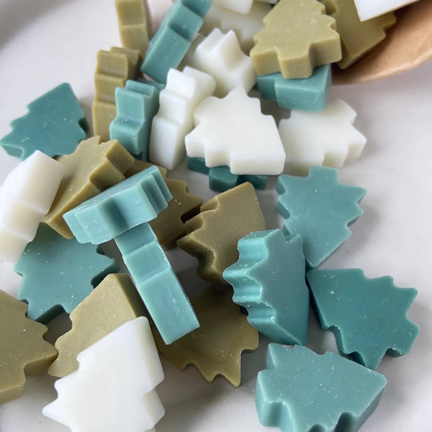 detalle wax melts de soja aroma Agujas de Pino