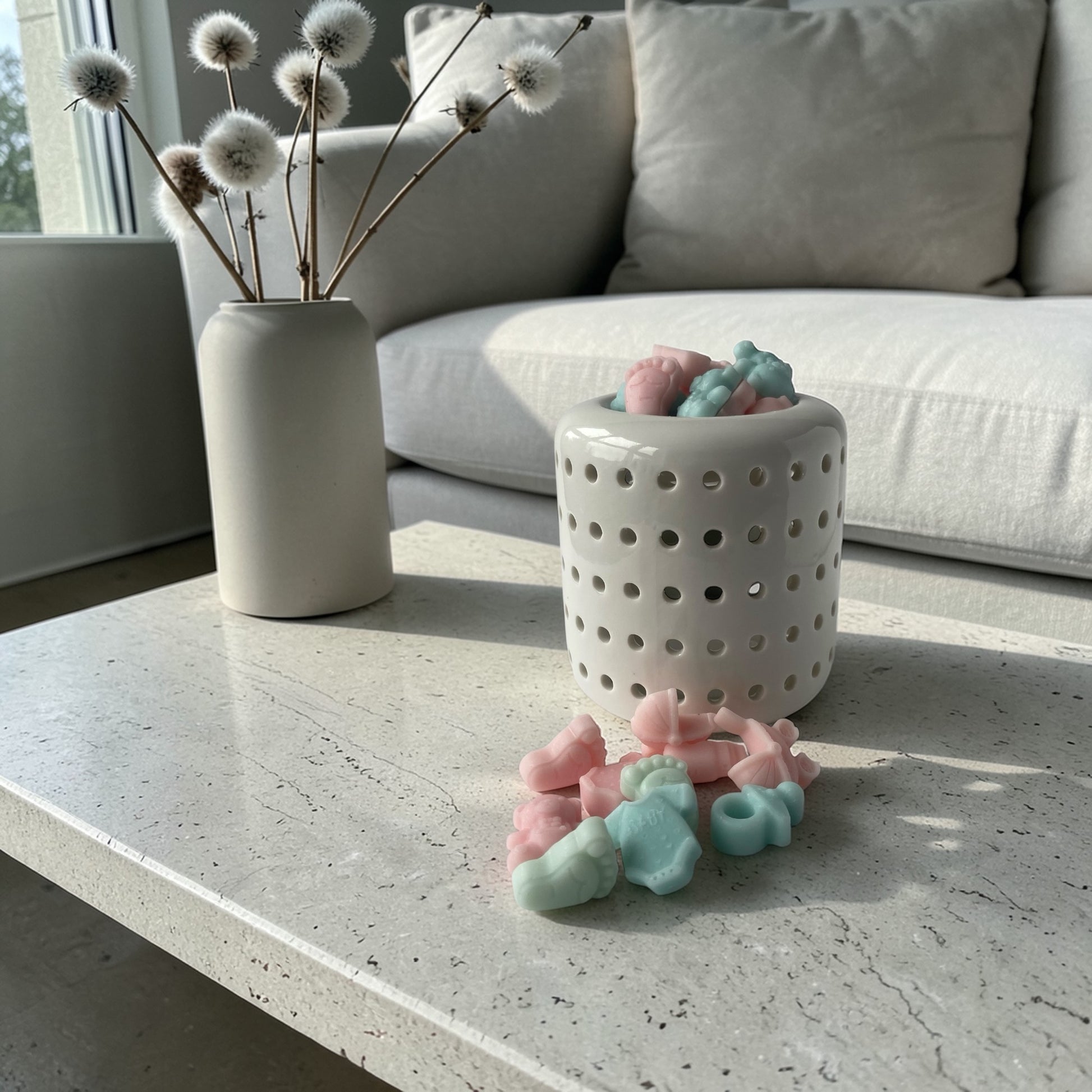 Wax melts de soja aroma Baby Fresh en quemador decorativo aromatizando el hogar