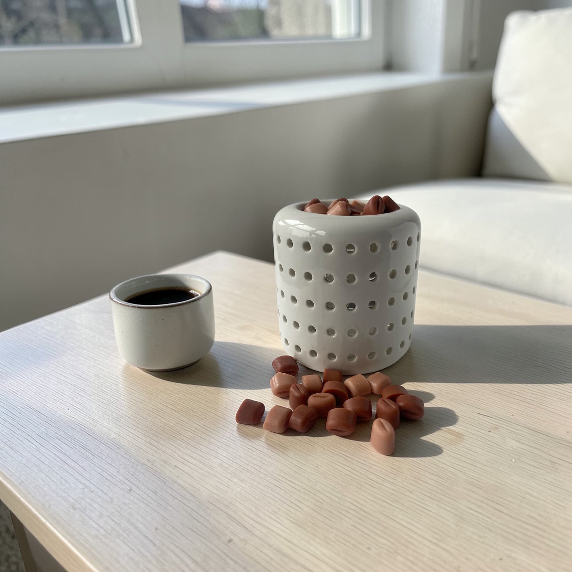 Wax melts de soja aroma Capuccino en quemador decorativo aromatizando el hogar