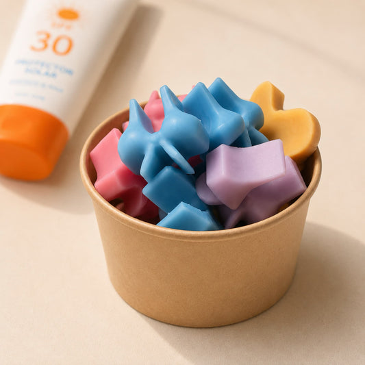Wax melts de soja Crema Solar de Ayre con formas veraniegas y aroma inspirado en protector solar.