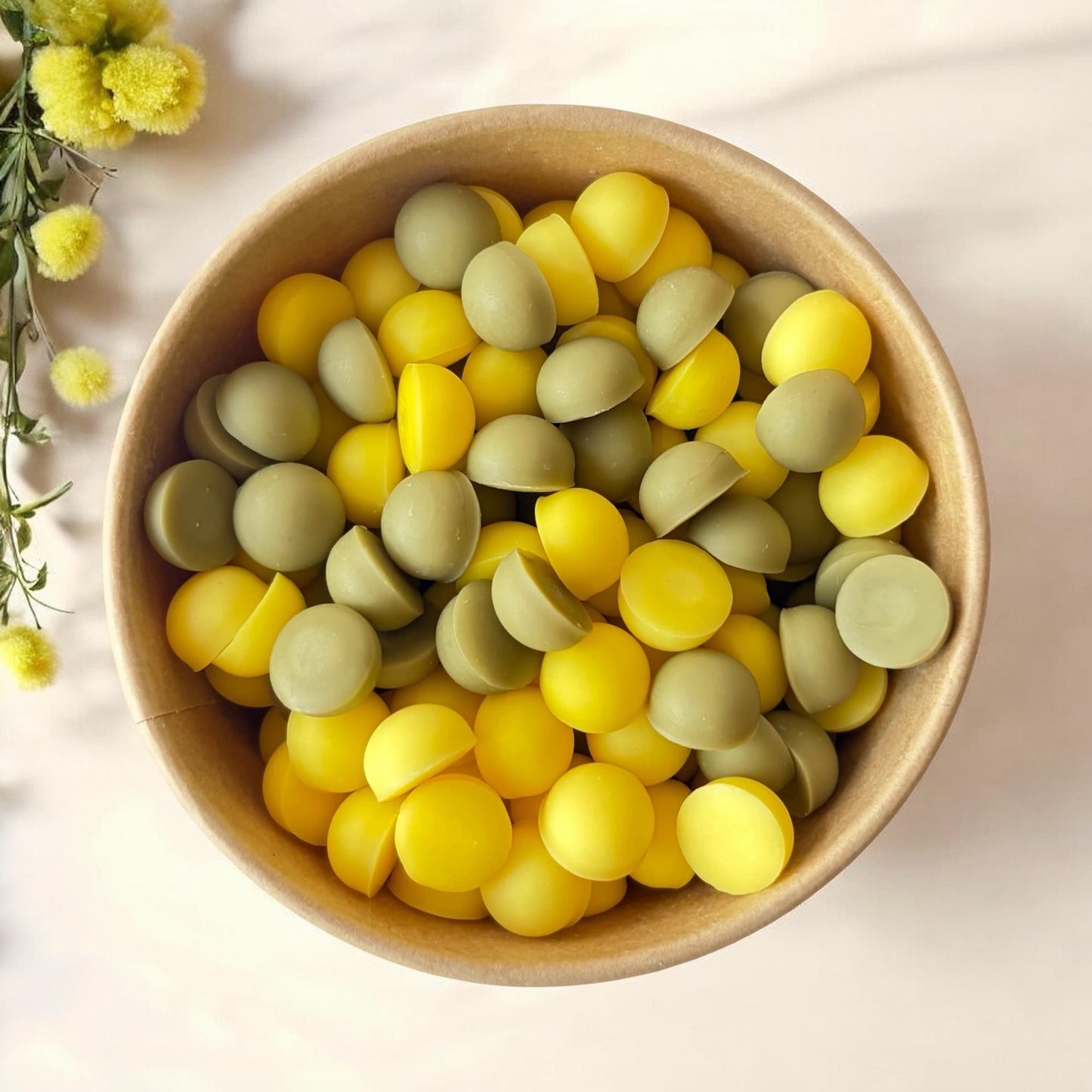 Wax melts de soja aroma mimosa con fragancia floral dulce y luminosa inspirada en la primavera